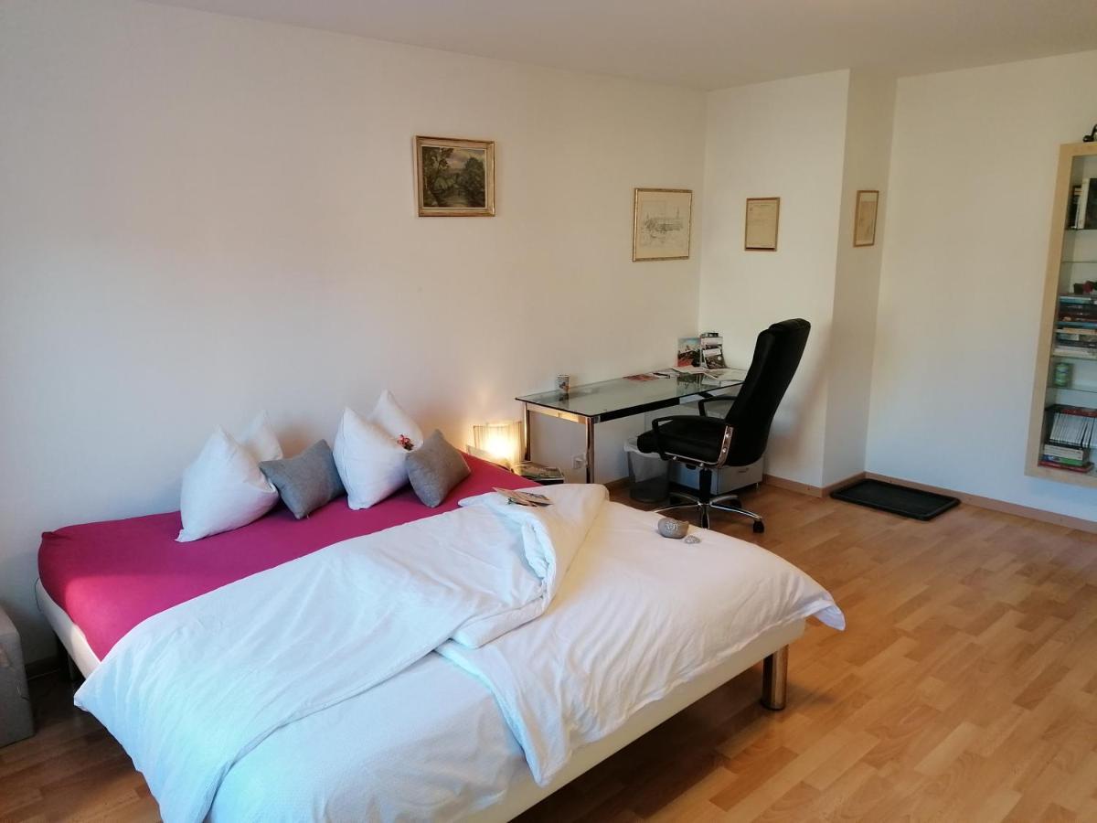 Konditor B & B Frenkendorf ภายนอก รูปภาพ