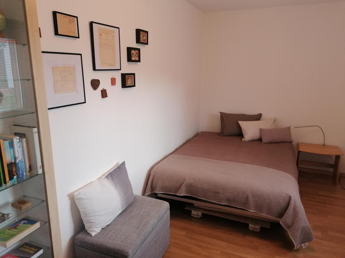 Konditor B & B Frenkendorf ภายนอก รูปภาพ